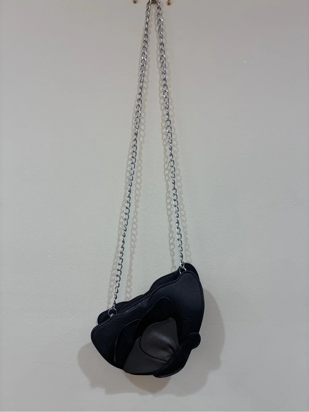 Black butterfly Crossbody Bag with Silver Chain Strap